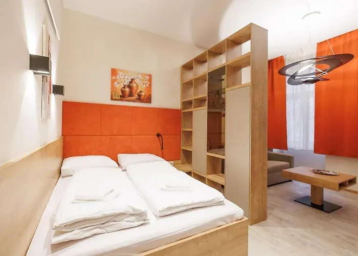 New #viennalove In Margareten Відень